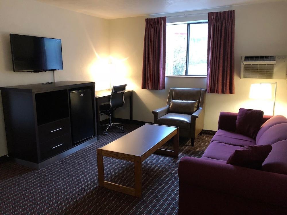 Super 8 By Wyndham Lacey Olympia Area Extérieur photo