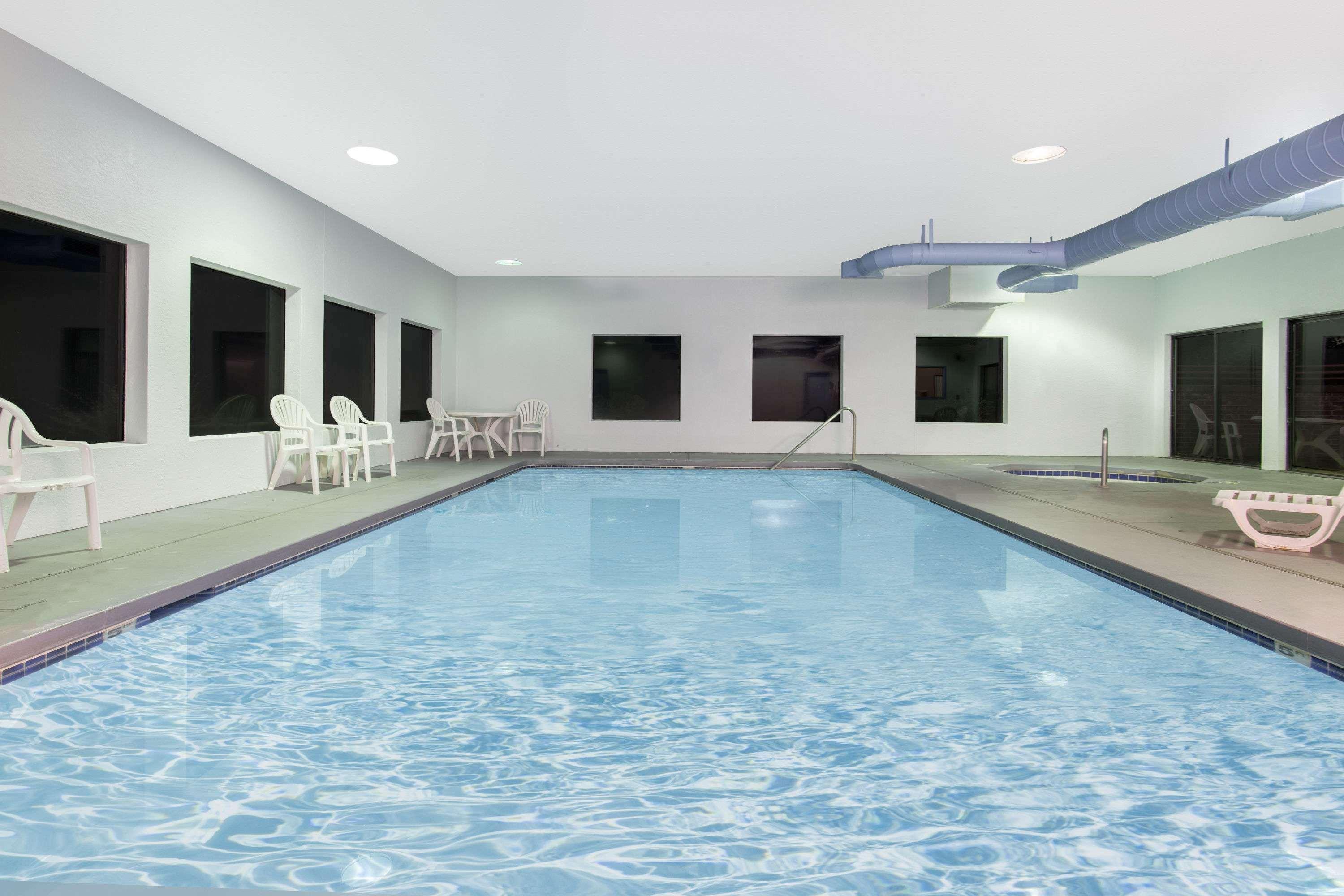 Super 8 By Wyndham Lacey Olympia Area Extérieur photo
