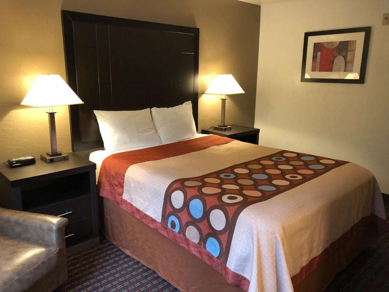 Super 8 By Wyndham Lacey Olympia Area Extérieur photo