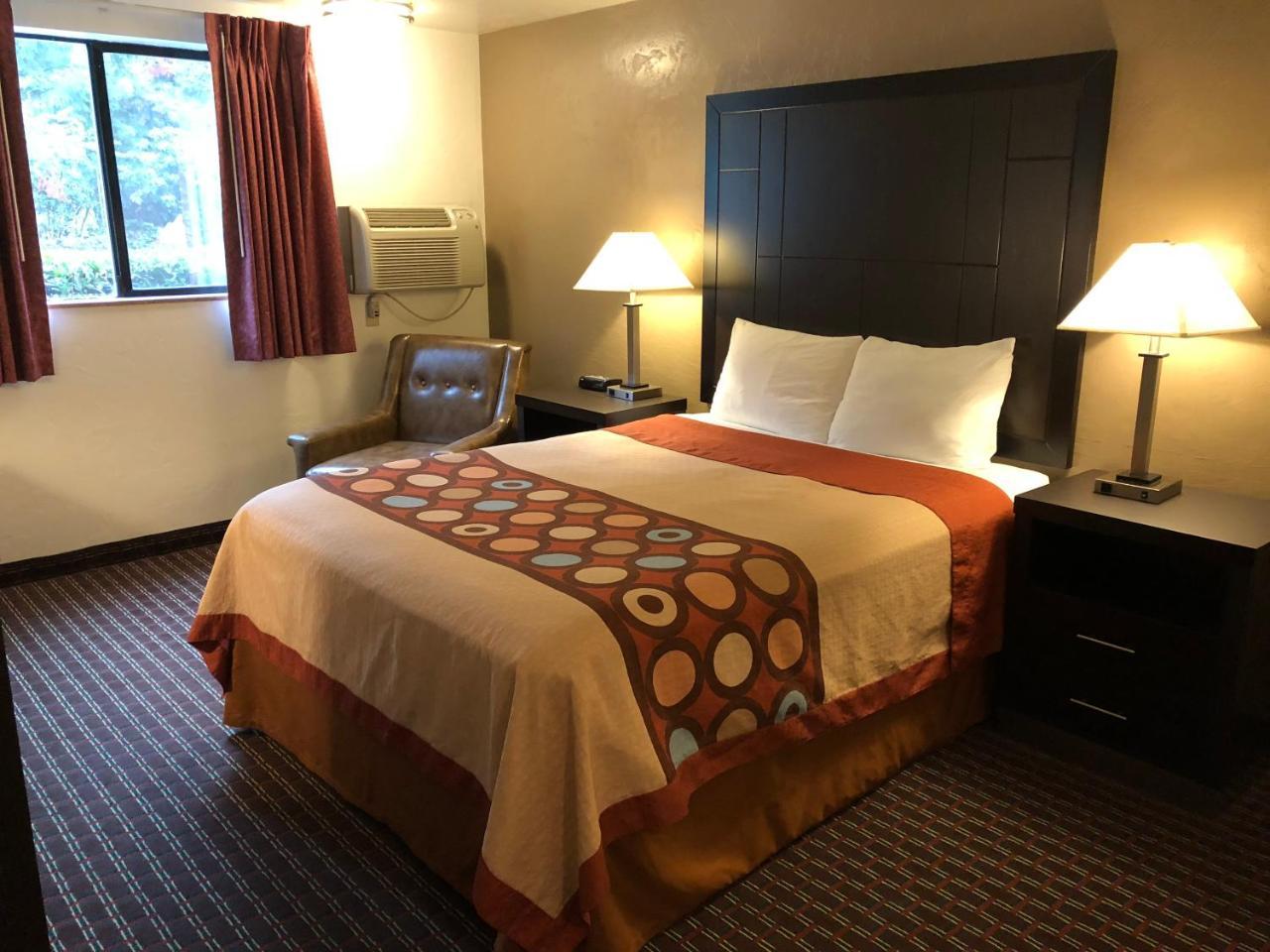 Super 8 By Wyndham Lacey Olympia Area Extérieur photo