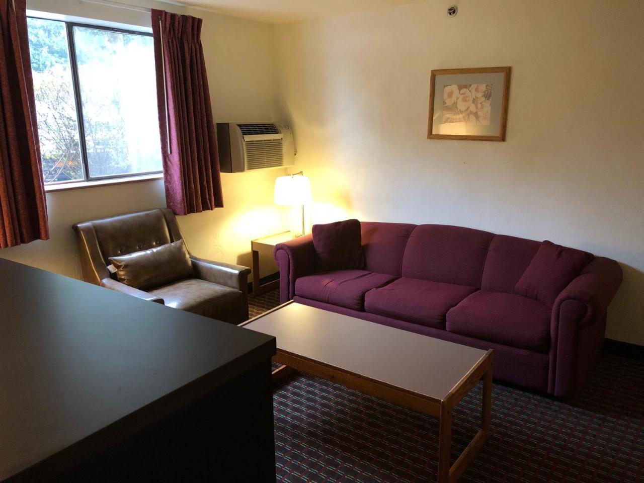 Super 8 By Wyndham Lacey Olympia Area Extérieur photo